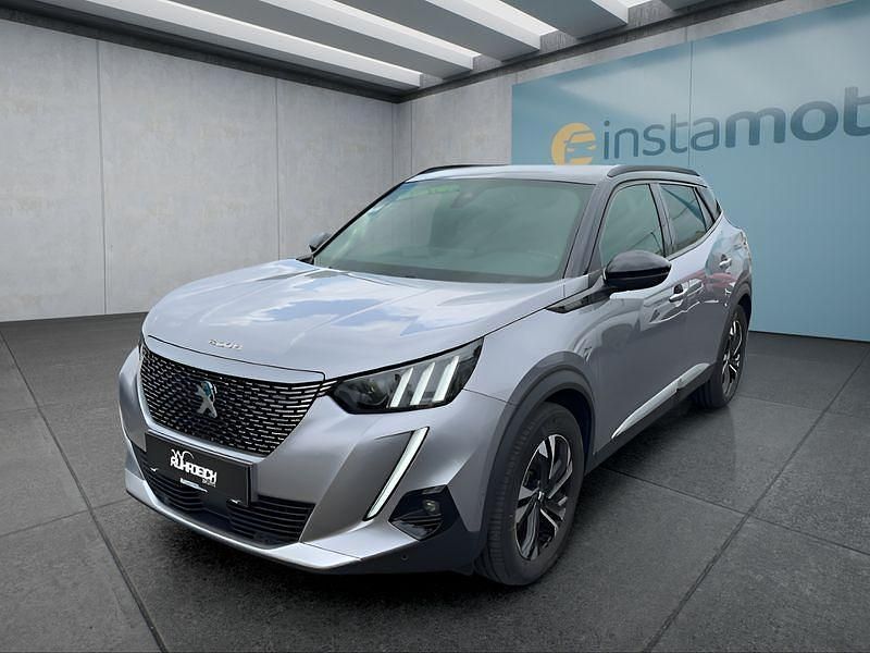 Grau Gebraucht 2021 Peugeot e-2008 SUV | 18.999 € (Etwas zu teuer) - Bild 1/4