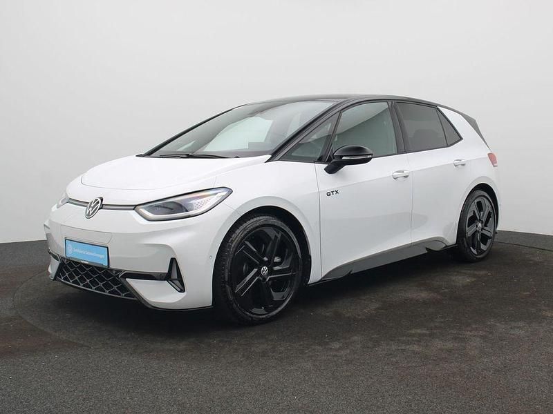 Gebraucht VW ID.3 GTX 210 kW (286 PS) 2025 Gletscherweiß metallic Kleinwagen