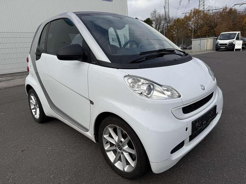 Gebraucht Smart ForTwo Coupé 45 PS (33 kW) 2014 Tridionsicherheitszelle Kleinwagen