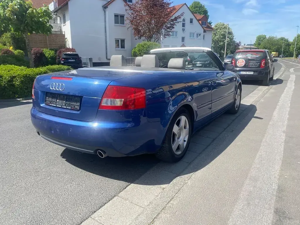 Gebraucht Audi A4 Cabriolet Sport 170 PS (125 kW) 2004 Blau Cabrio