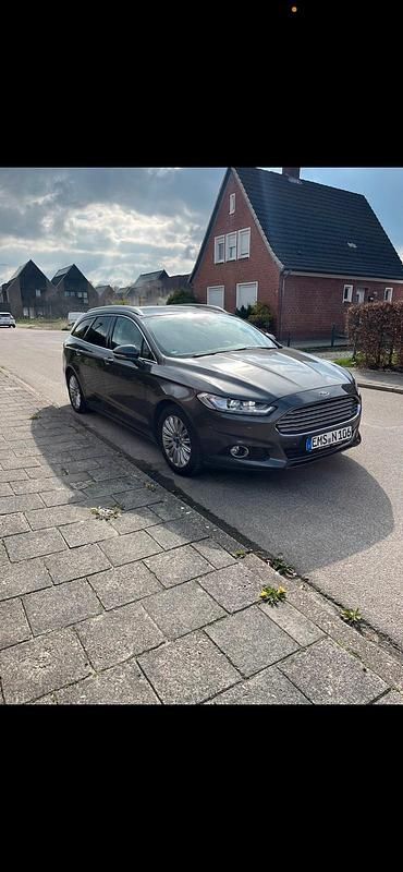 Gebraucht Ford Mondeo 160 PS (117 kW) 2015 Grau Kombi