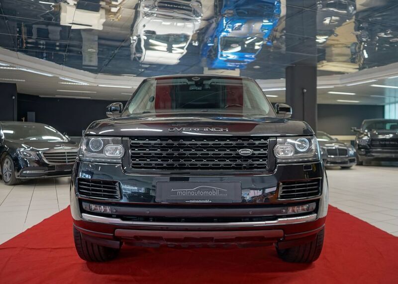 Santorini black (metallic) Gebraucht 2013 Land Rover Range Rover Vogue SUV | 28.980 € - Bild 1/4