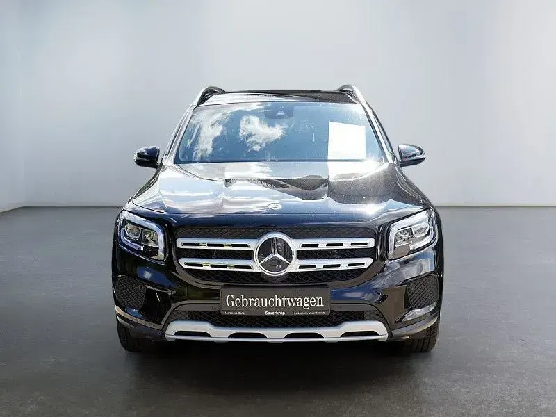 Gebraucht Mercedes GLB200 150 PS (110 kW) 2023 Schwarz SUV