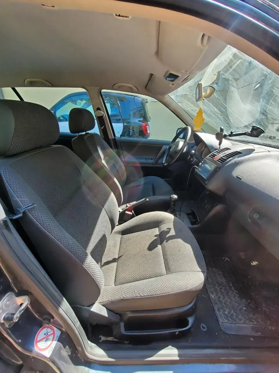 Gebraucht VW Polo 60 PS (44 kW) 2001 Grau Limousine