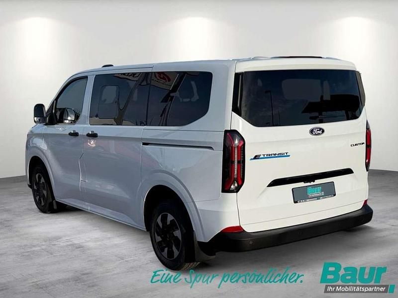 Neu Ford E-Transit Trend 100 kW (136 PS) 2026 Frozen white Van