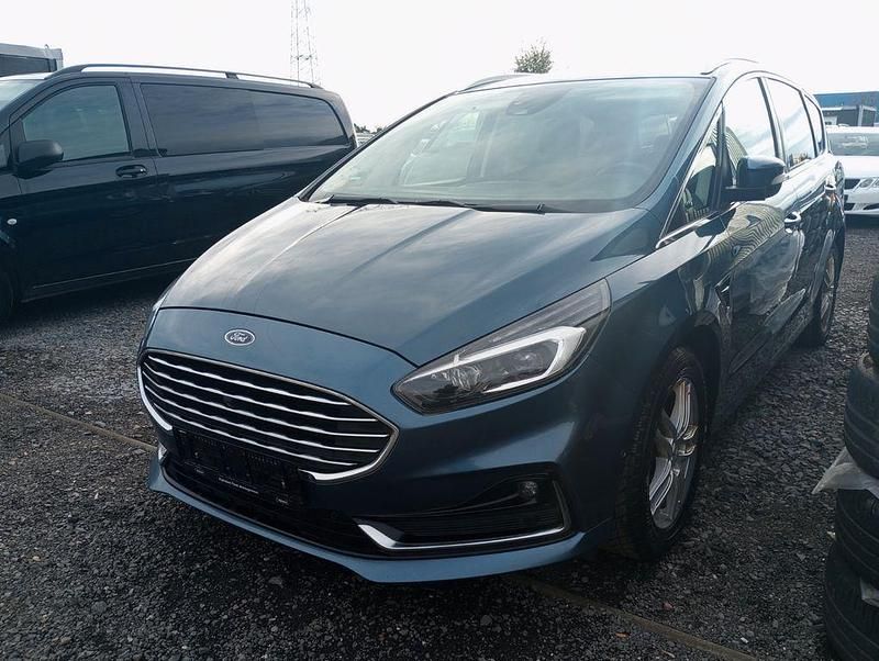 Blau Gebraucht 2021 Ford S-MAX Titanium SUV | 10.300 € (Etwas zu teuer) - Bild 1/4