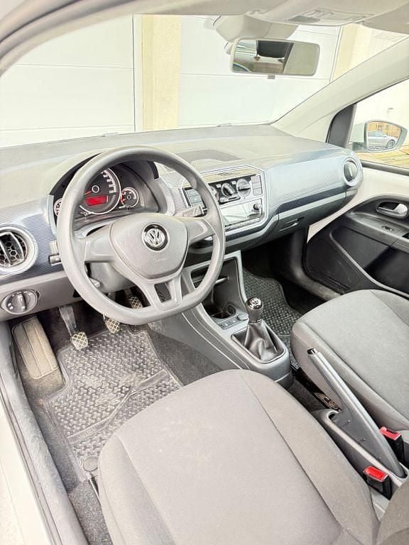 Gebraucht VW up! 68 PS (50 kW) 2018 Weiß Kleinwagen