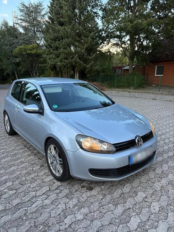 Gebraucht VW Golf 110 PS (80 kW) 2009 Silber Coupé