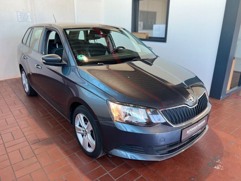 Grau Gebraucht 2016 Skoda Fabia Ambition Kombi | 7.999 € (Fairer Preis) - Bild 1/2