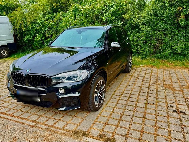Schwarz Gebraucht 2015 BMW X5 M Sport SUV | 23.000 € (Fairer Preis) - Bild 1/4
