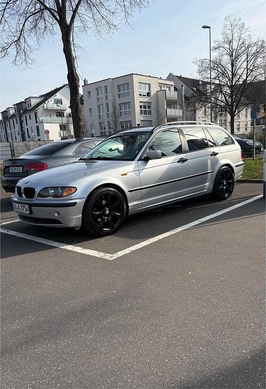 Gebraucht BMW 316 116 PS (85 kW) 2003 Silber Kombi