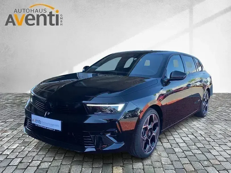 Neu Opel Astra 131 PS (96 kW) 2026 Schwarz Kombi