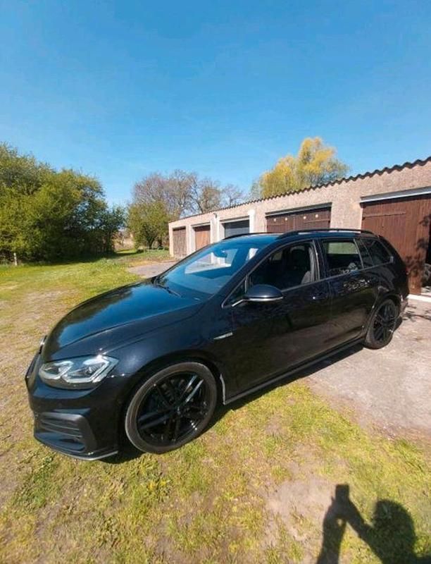 Schwarz Gebraucht 2017 VW Golf VII GTD Kombi | 13.500 € (Superpreis) - Bild 1/4