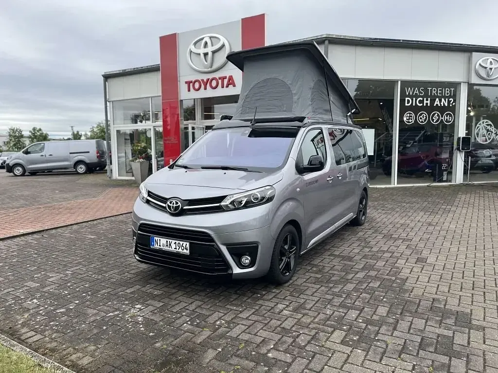 Gebraucht Toyota Proace 177 PS (130 kW) 2023 Van / Kleinbus