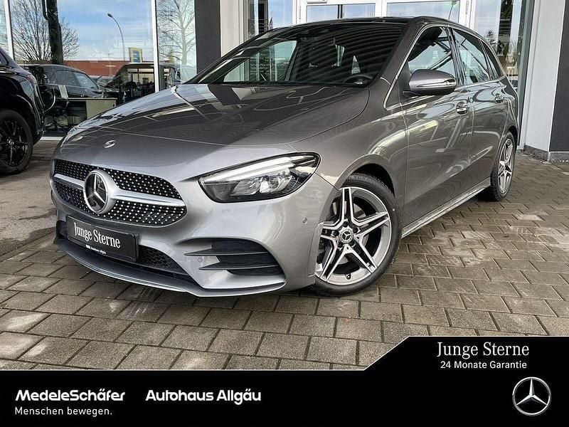 Grau Gebraucht 2022 Mercedes B250 AMG Van / Kleinbus | 28.740 € (Fairer Preis) - Bild 1/4