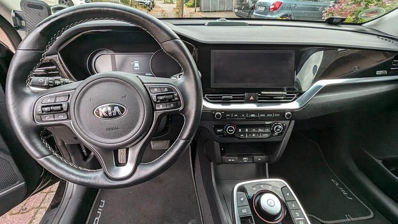 Gebraucht Kia Niro 150 kW (204 PS) 2020 Schwarz SUV