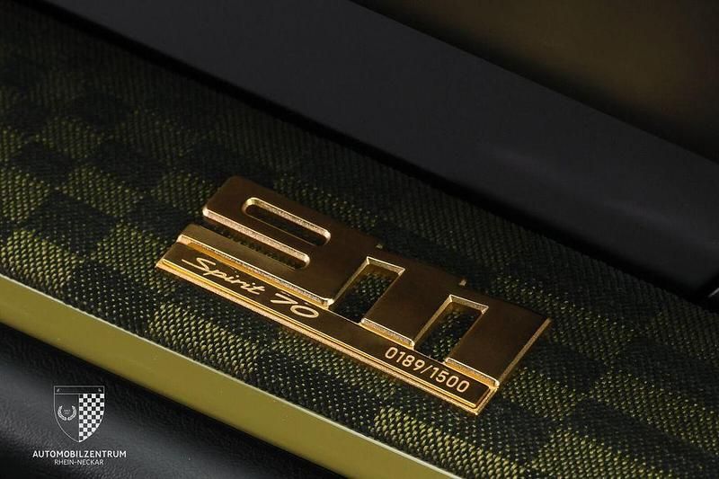 Neu Porsche 911 541 PS (397 kW) 2026 Grün Coupé