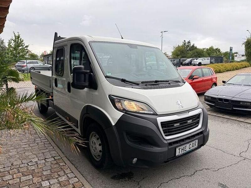 Gebraucht Peugeot Boxer 163 PS (119 kW) 2018 Weiss Van