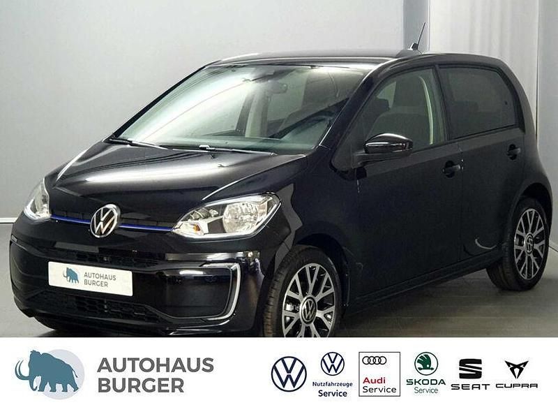 Deep black perleffekt (metallic) Gebraucht 2024 VW e-up! Edition Kleinwagen | 23.470 € (Fairer Preis) - Bild 1/4