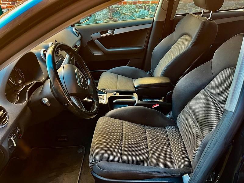 Gebraucht Audi A3 Sportback Ambition 102 PS (75 kW) 2008 Schwarz Kleinwagen