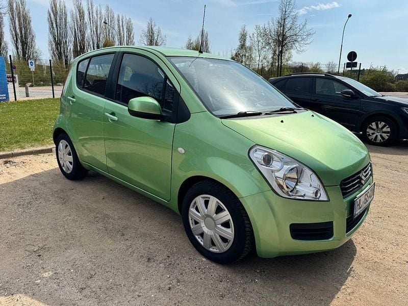 Gebraucht Suzuki Splash Comfort 65 PS (47 kW) 2009 Grün Kleinwagen