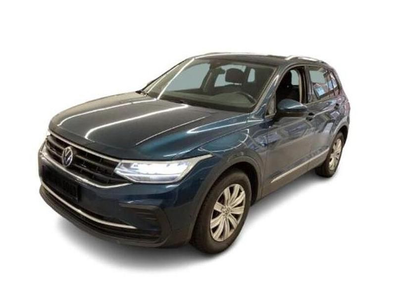 Gebraucht VW Tiguan Active 150 PS (110 kW) 2022 Blau SUV