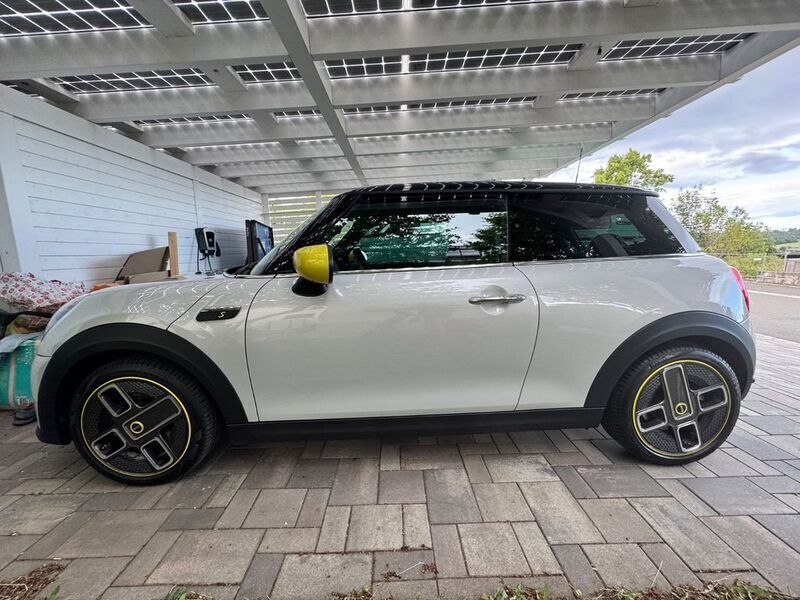 Silber Gebraucht 2022 Mini Cooper SE Hatch Kleinwagen | 18.500 € (Fairer Preis) - Bild 1/4
