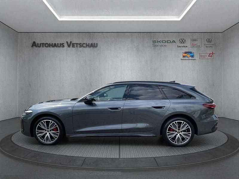 Gebraucht Audi A5 Ambiente 150 PS (110 kW) 2025 Grau Coupé