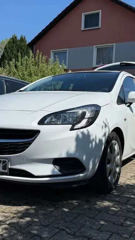 Gebraucht Opel Corsa Active 69 PS (50 kW) 2017 Weiß Kleinwagen