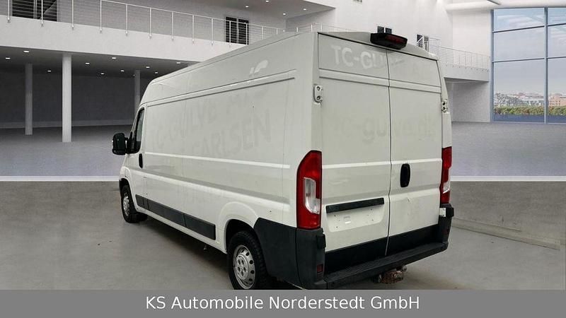 Gebraucht Peugeot Boxer Premium 131 PS (96 kW) 2018 Weiß Van