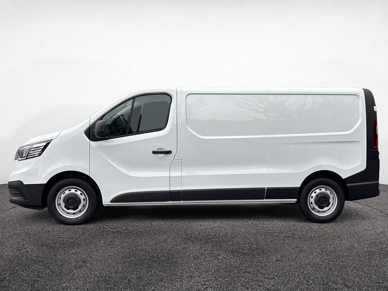 Ny Renault Trafic Komfort 2025 Hvid MPV