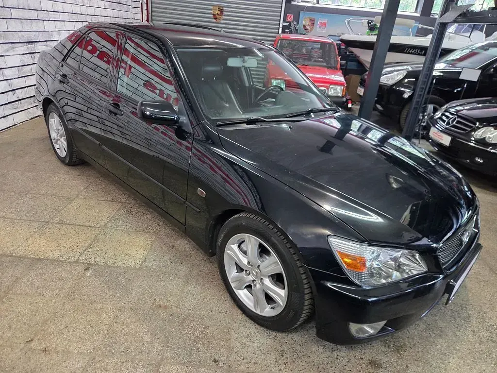 Gebraucht Lexus IS200 155 PS (114 kW) 2005 Schwarz Limousine