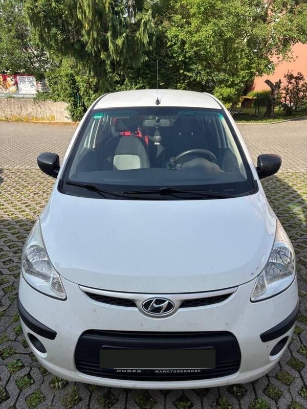 Weiß Gebraucht 2009 Hyundai i10 Kleinwagen | 1.999 € (Fairer Preis) - Bild 1/4