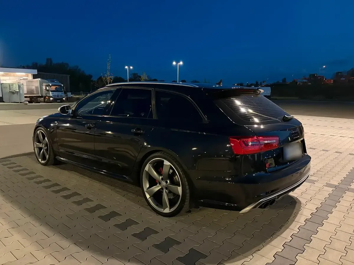 Gebraucht Audi A6 245 PS (180 kW) 2014 Schwarz Kombi