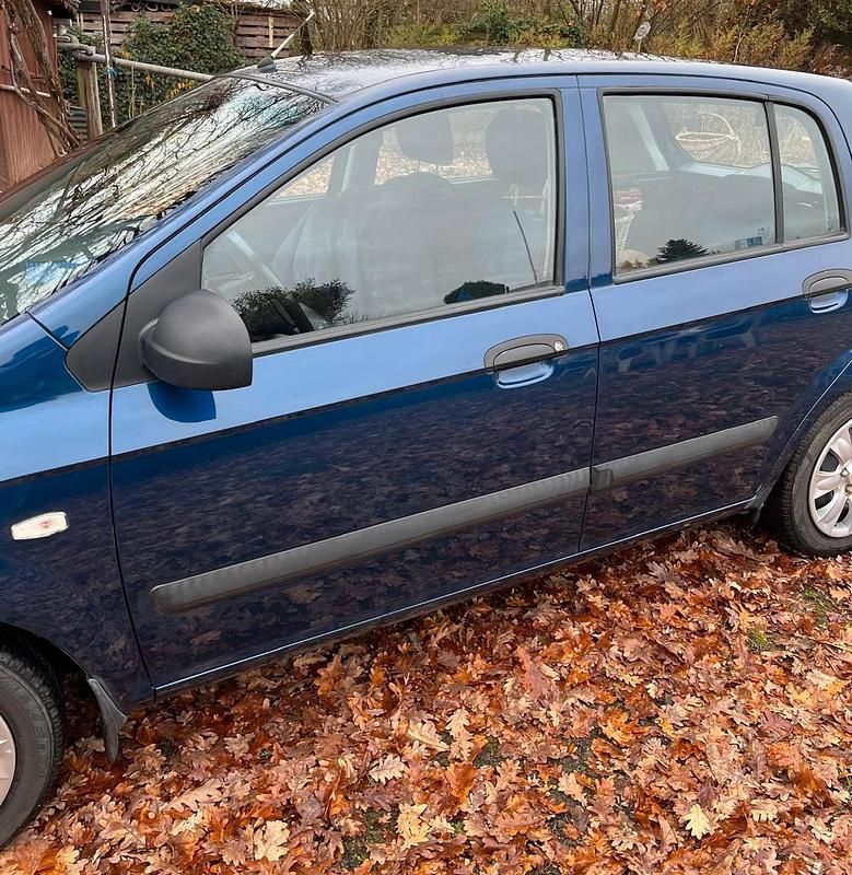 Gebraucht Hyundai Getz 67 PS (49 kW) 2009 Blau Kleinwagen