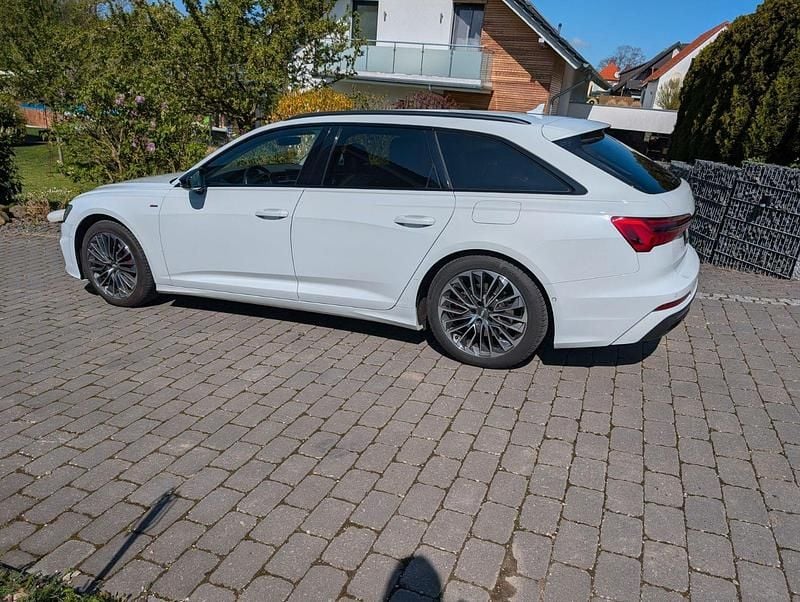 Gebraucht Audi A6 S-Line 367 PS (269 kW) 2021 Weiß Kombi