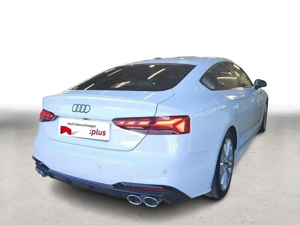 Gebraucht Audi S5 Sportback Ambiente 341 PS (250 kW) 2023 Gletscherweiß metallic Kleinwagen