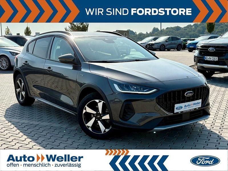 Usata Ford Focus Active 155 CV (114 kW) 2024 Grigio Berlina