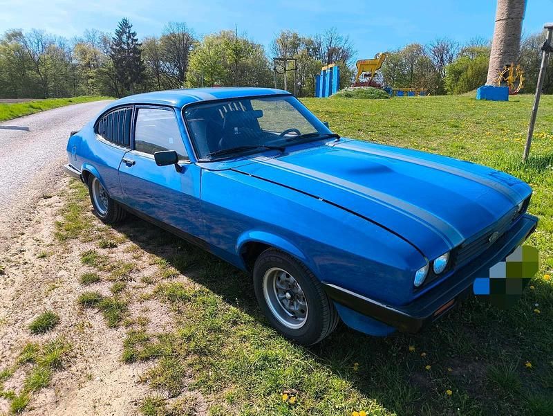 Second-hand Ford Capri 88 CP (64 kW) 1981 Albastru Coupe