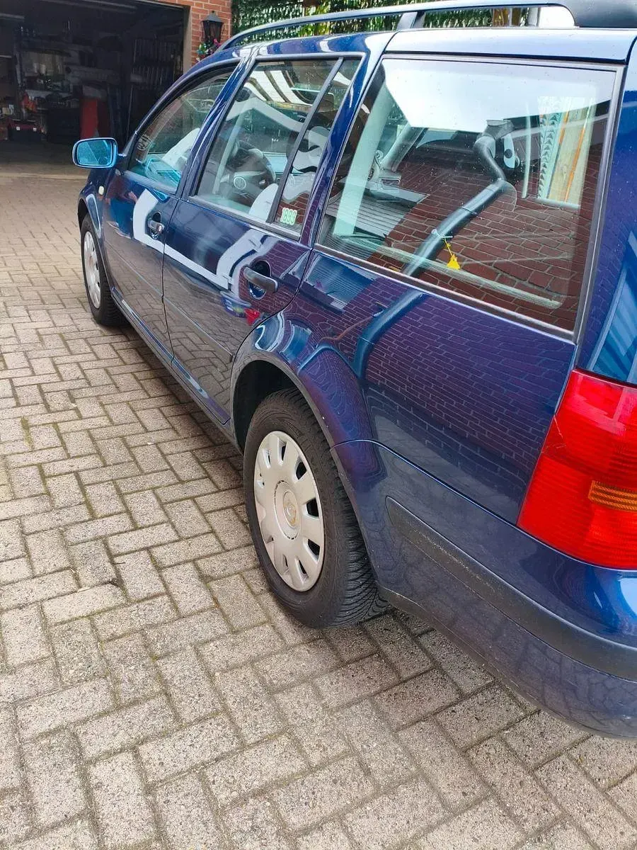 Gebraucht VW Golf III Basis 75 PS (55 kW) 1999 Blau Kombi