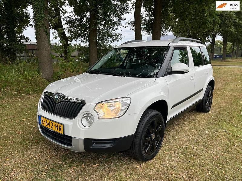 Gebraucht Skoda Yeti Comfort 105 PS (77 kW) 2011 Weiß SUV