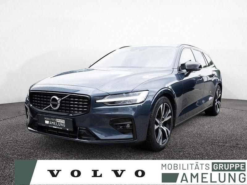 Blau Gebraucht 2021 Volvo V60 R-Design Kombi | 31.390 € (Fairer Preis) - Bild 1/4