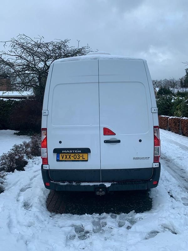 Gebraucht Renault Master 180 PS (132 kW) 2023 Weiß Van / Kleinbus