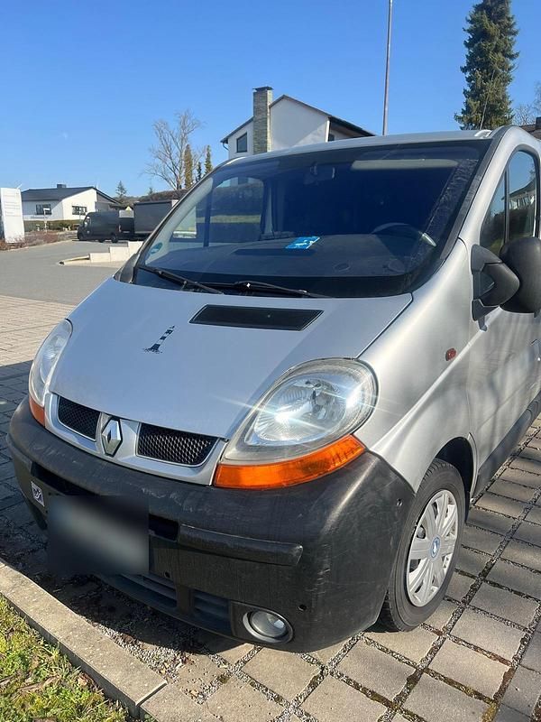 Gebraucht Renault Traffic 2004 Grau Van / Kleinbus