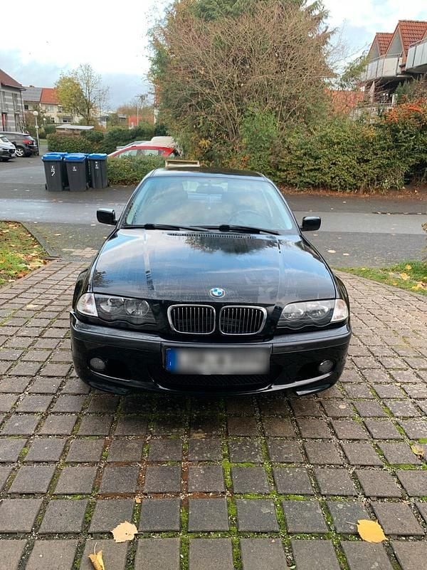 Schwarz Gebraucht 1999 BMW 316 Limousine | 1.300 € (Guter Preis) - Bild 1/4