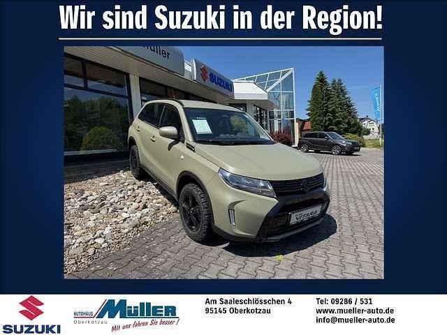 Khaki green Neu 2025 Suzuki Vitara Comfort SUV | 34.790 € - Bild 1/4