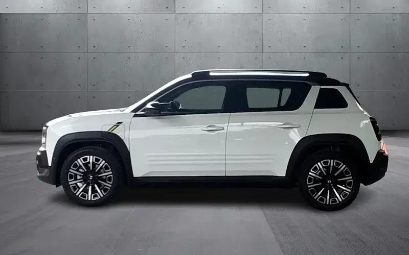 Gebraucht Renault 4 E-Tech Iconic 110 kW (150 PS) 2025 Schwarz SUV