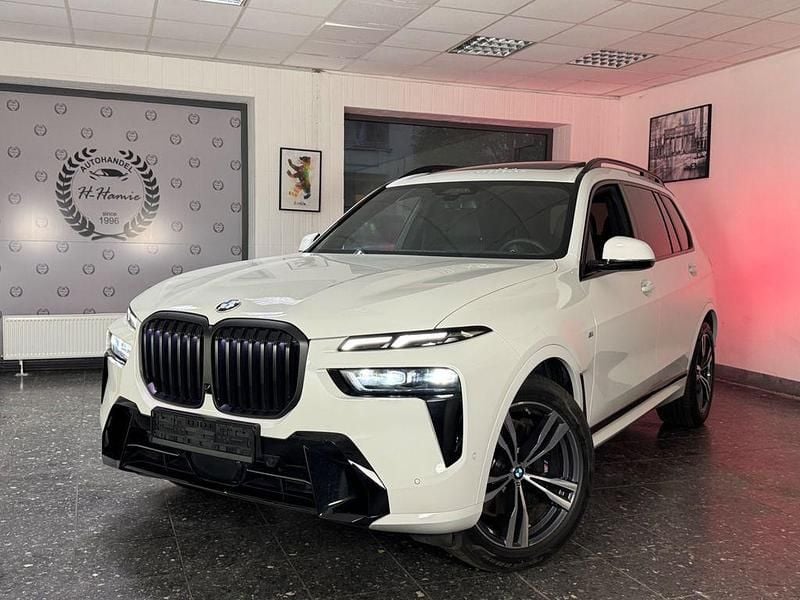 Weiß Gebraucht 2024 BMW X7 M Sport SUV | 80.990 € (Superpreis) - Bild 1/4