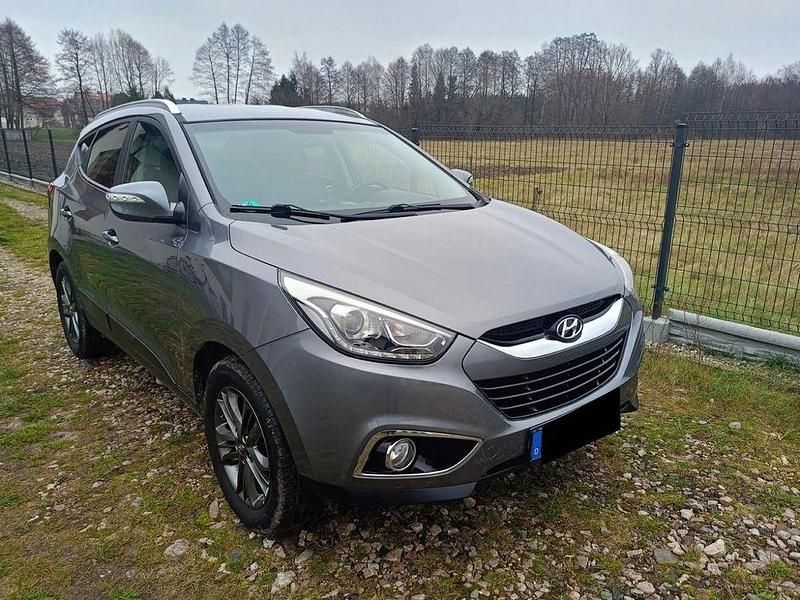 Grau Gebraucht 2014 Hyundai ix35 Trend SUV | 9.000 € (Fairer Preis) - Bild 1/4