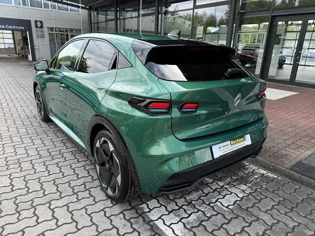 Nowe Renault Clio V Techno 114 KM (83 kW) 2026 Zielony Sedan/Limuzyna
